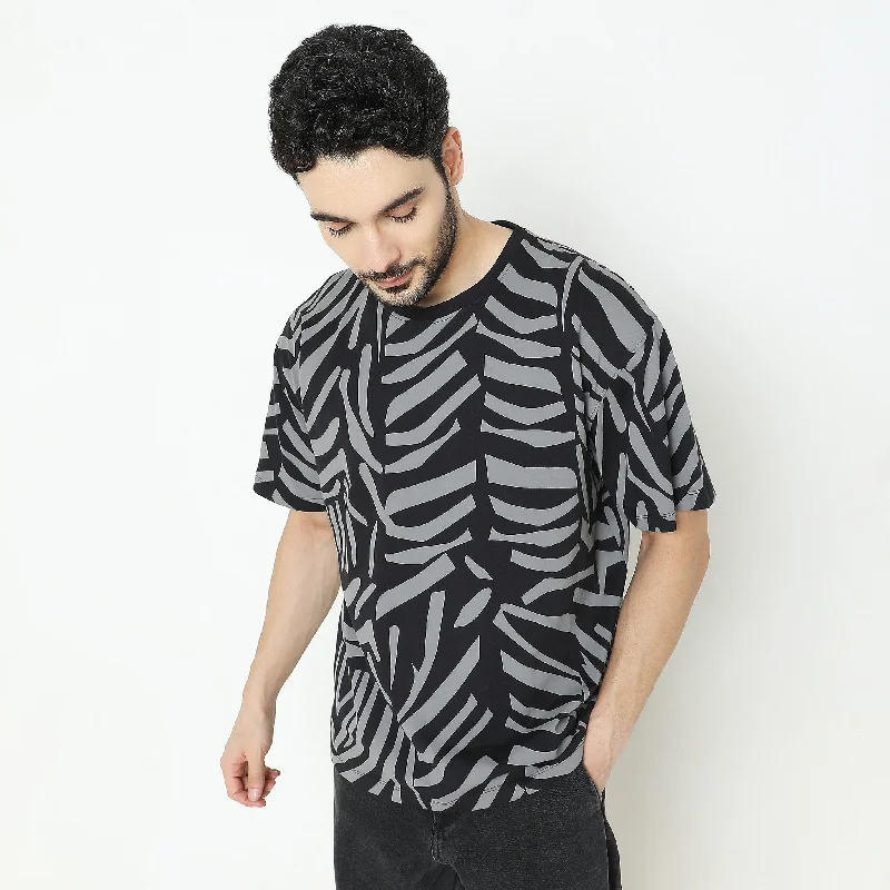 Men's Shirts with Full PlacketsRegular Fit Printed T-Shirt