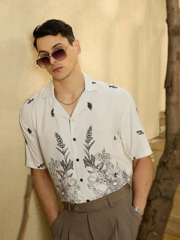 Men's Versatile Dress Shirts for Multiple OccasionsOff White & Black: Placement print Oversized Shirt