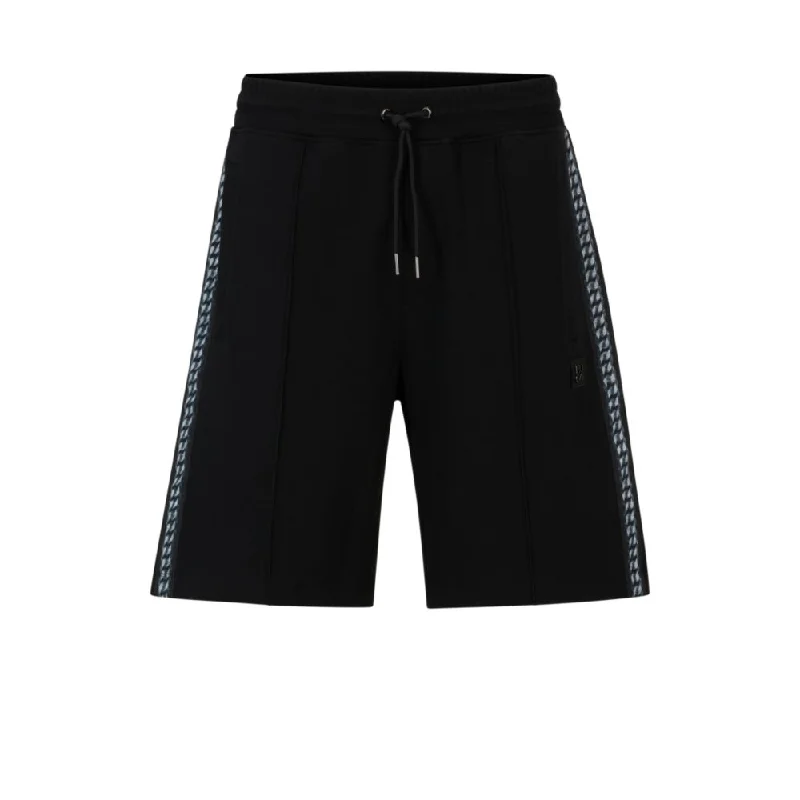 Men's Pants with Antimicrobial TreatmentStretch-cotton relaxed-fit shorts with stacked logo
