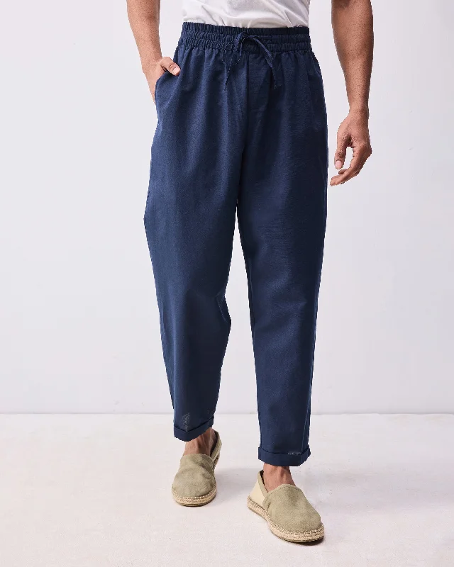 Men's Elastic-Waisted Pants for Easy MovementRelaxed Chinos - Navy