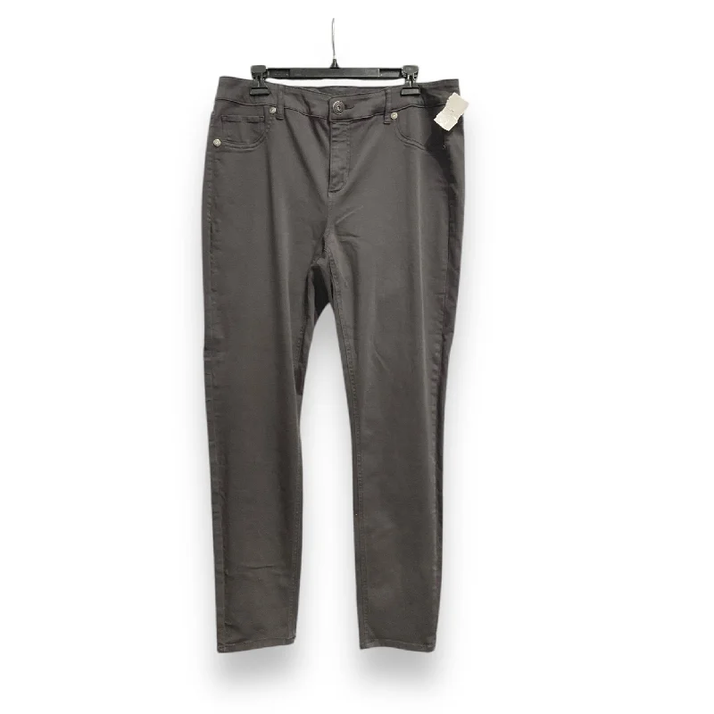Fashionable Men's JeansJeans Skinny By Maurices  Size: 16