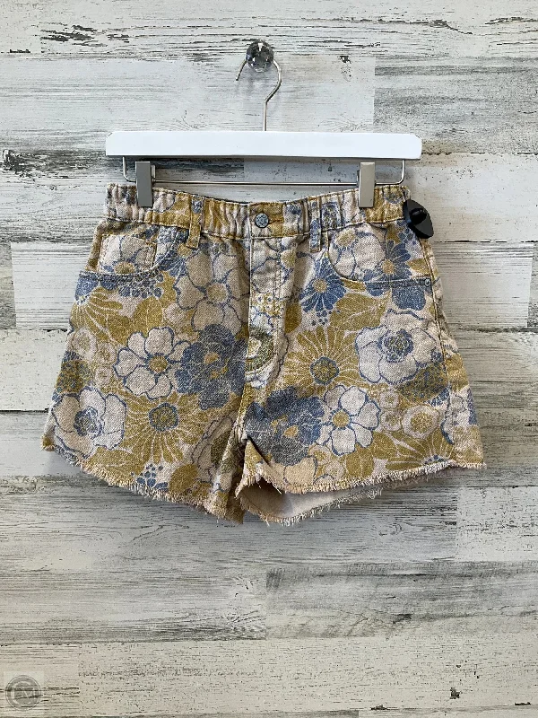 Men's Pants with Stretchable Fabric for FlexibilityShorts By Pilcro In Yellow, Size: 4