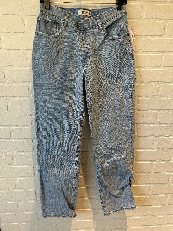 Trendy Men's JeansJeans Straight By Abercrombie And Fitch  Size: 4