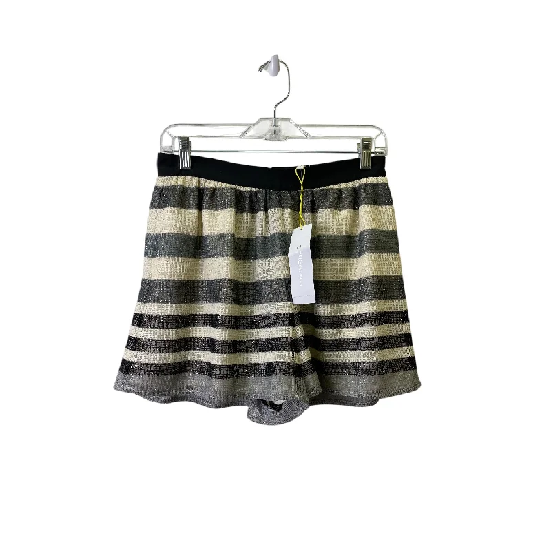 Men's Twill Pants for a Dressy LookSHORTS by BCBGENERATION In BLACK & CREAM, Size: 6