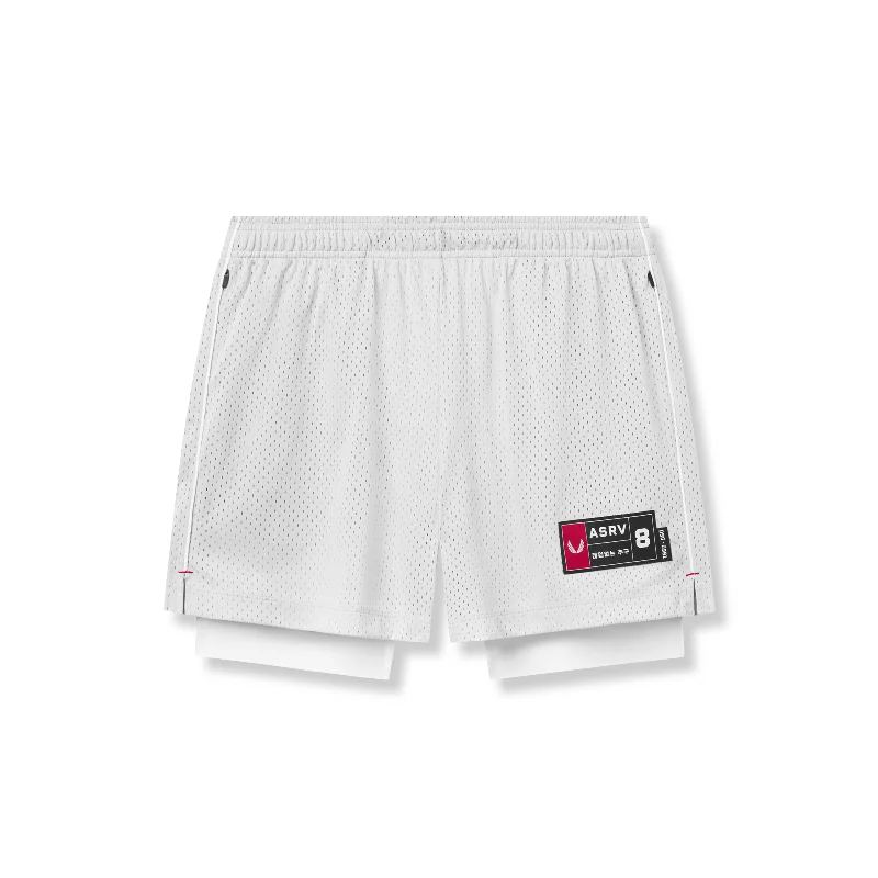 Men's Pants with Belt Loops0991. Ion-Mesh 5" Liner Short - White