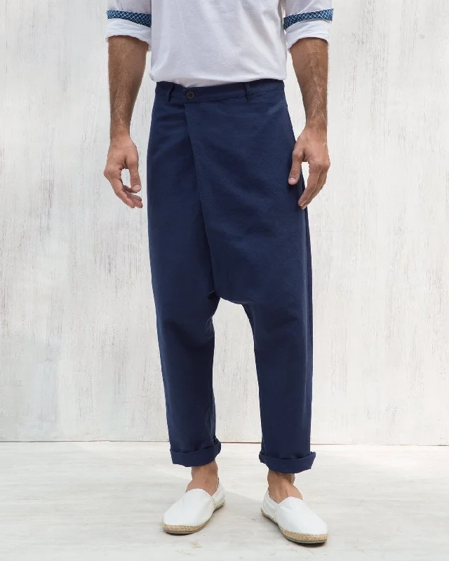 Men's Pants with Ripped and Distressed DetailsSlouchy Pants - Blue