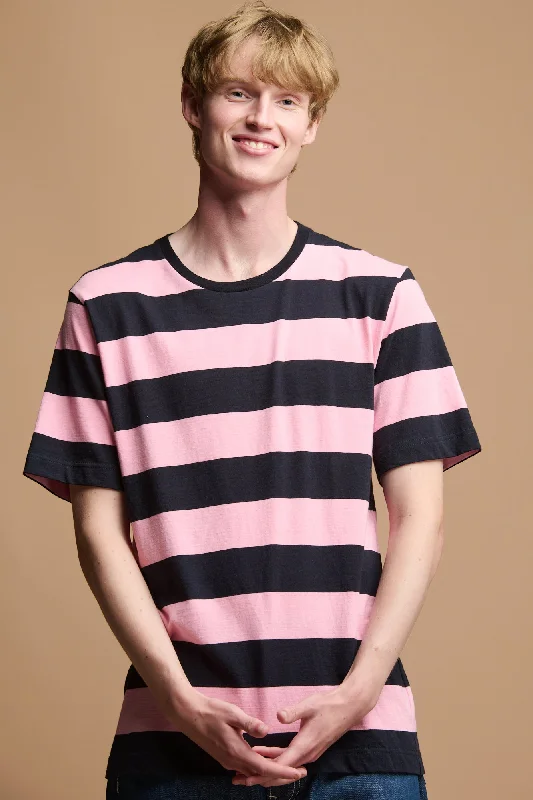 Men's Golf Shirts for On-Course StyleMen's Wide Stripe Short Sleeve T Shirt - Pink/Navy