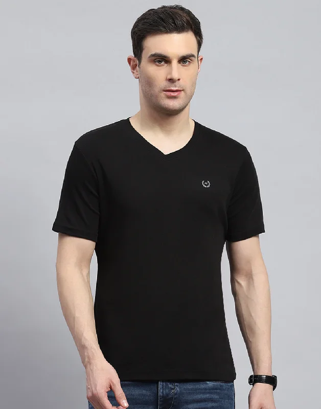 Men's Dressy Shirts for Formal EventsMen Black Solid V Neck Half Sleeve T-Shirt