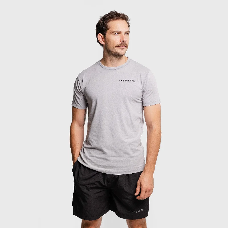 Men's Shirts for Beach OutingsTHE BRAVE - LIMITLESS T-SHIRT - CONCRETE ACID WASH