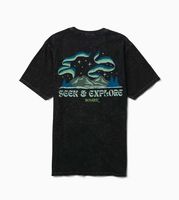 Men's Shirts with Chest PocketsGo North Premium Tee