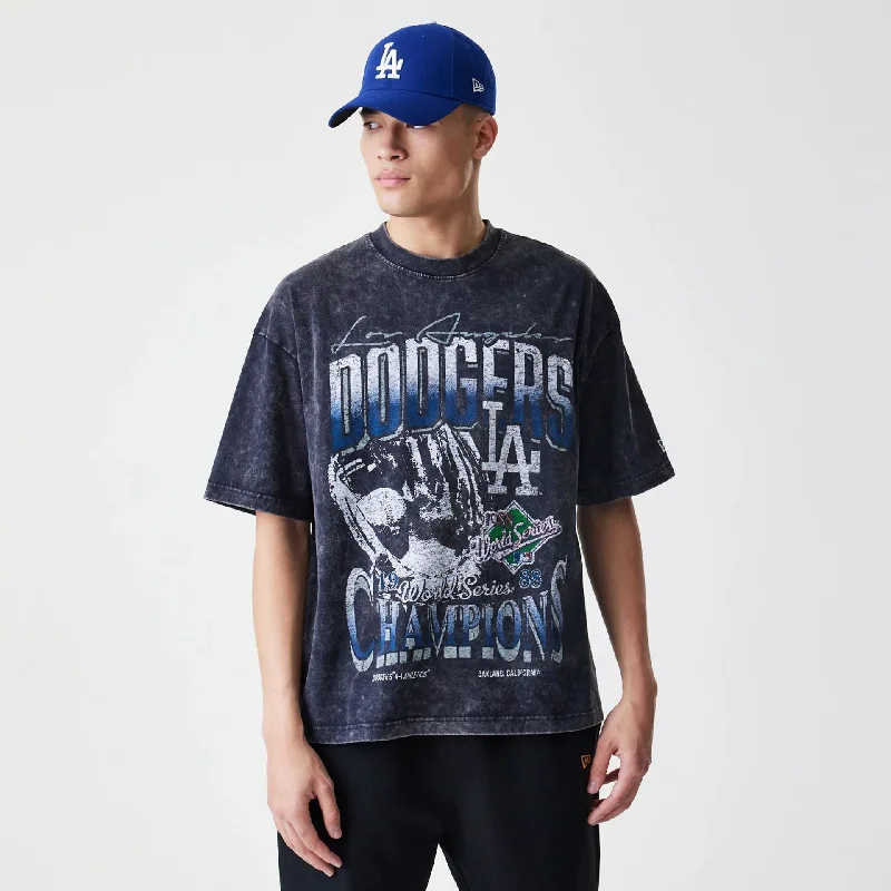 Men's Shirts with Appliqué DetailsLA Dodgers Sport Classic Black T-Shirt
