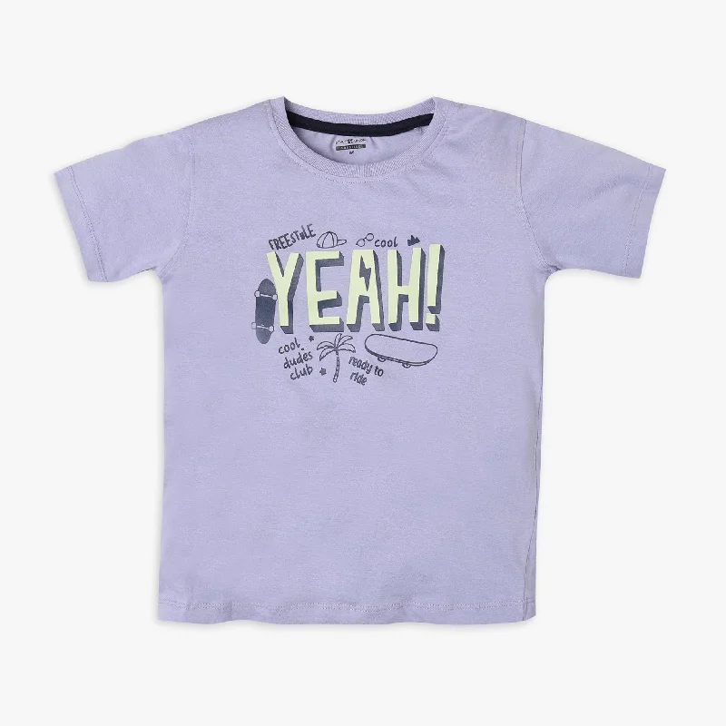Men's Shirts with Wrinkle-Resistant FabricBoy's Regular Fit Graphic T-Shirt