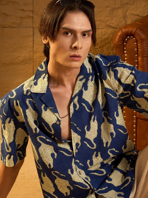 Men's Easy-Care Shirts for Busy LifestylesDrop Shoulder Oversized Printed Cotton Casual Shirt