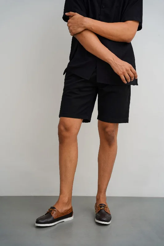 Men's Straight-Leg Jeans for a Classic FitBASIC CHINO SHORTS