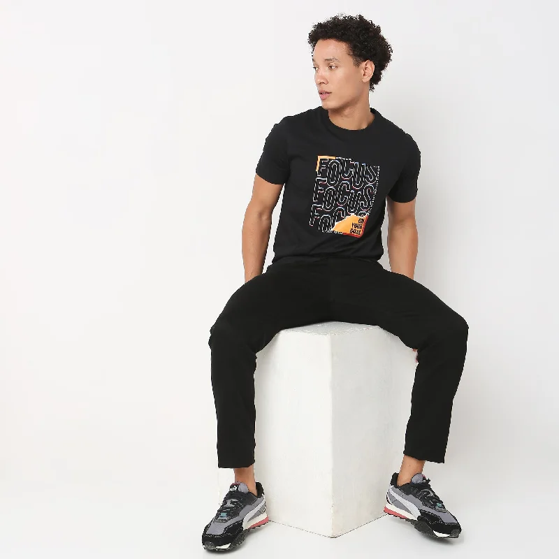 Men's Shirts with Wingtip CollarsRegular Fit Graphic T-Shirt