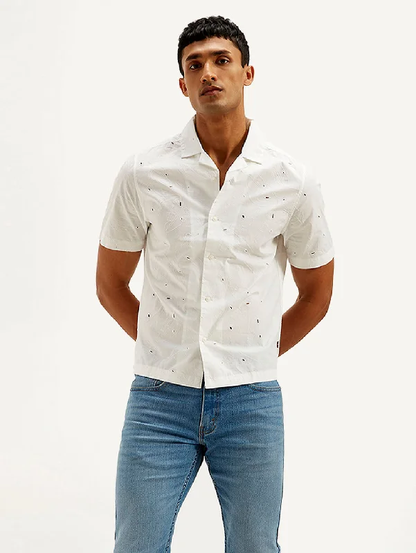 Men's Oxford Shirts for a Preppy StyleMen's Embroidered Relaxed Fit Shirt