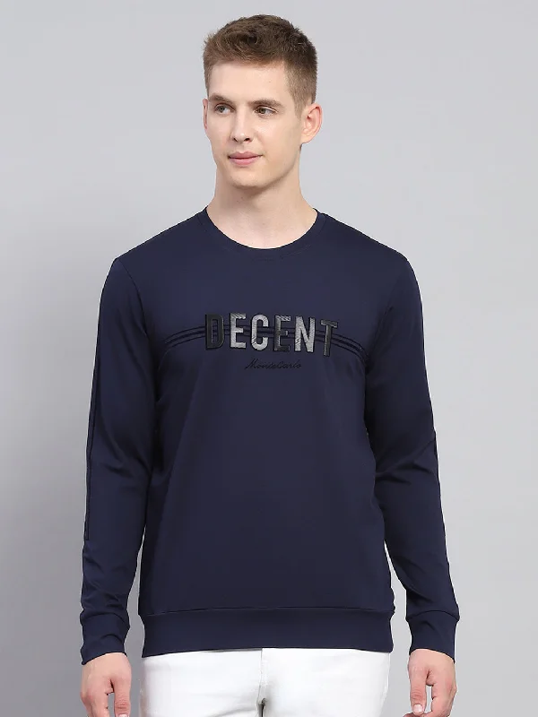 Men's Shirts for Outdoor ActivitiesMen Navy Blue Printed Round Neck Full Sleeve Winter T-Shirt