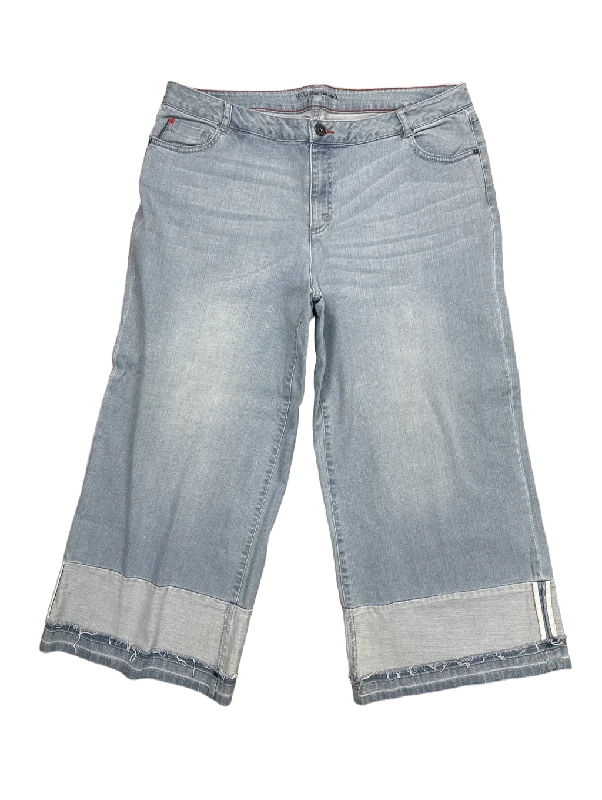 Fashion-Forward Men's JeansJeans Wide Leg By Peace Love World  Size: 18