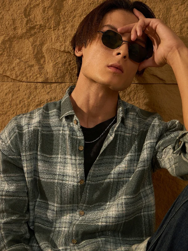 Men's Checked Short-Sleeve Shirts for Summer FunDrop Shoulder Oversized Checked Casual Shirt