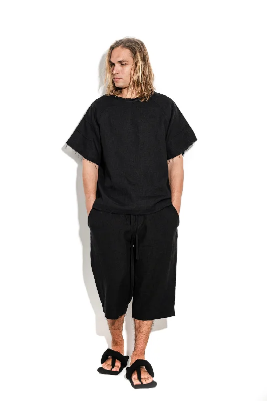 Men's Shirts with Striped PatternsLinen T-shirt with textured sleeves