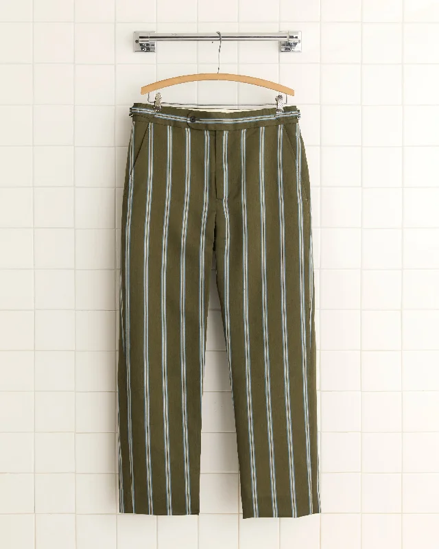 Versatile Men's ShortsRiver Rock Stripe Trousers