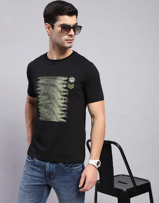 Men's Shirts with Embroidered DesignsMen Black Printed Round Neck Half Sleeve T-Shirt