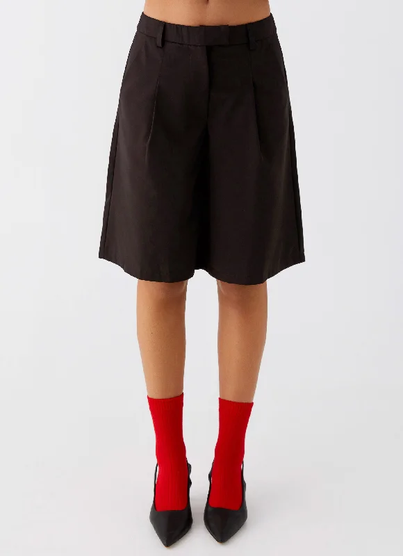 Jeni Long Tailored Jorts - Black