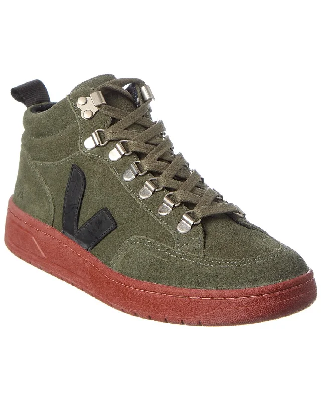 Veja Roraima Suede Sneaker