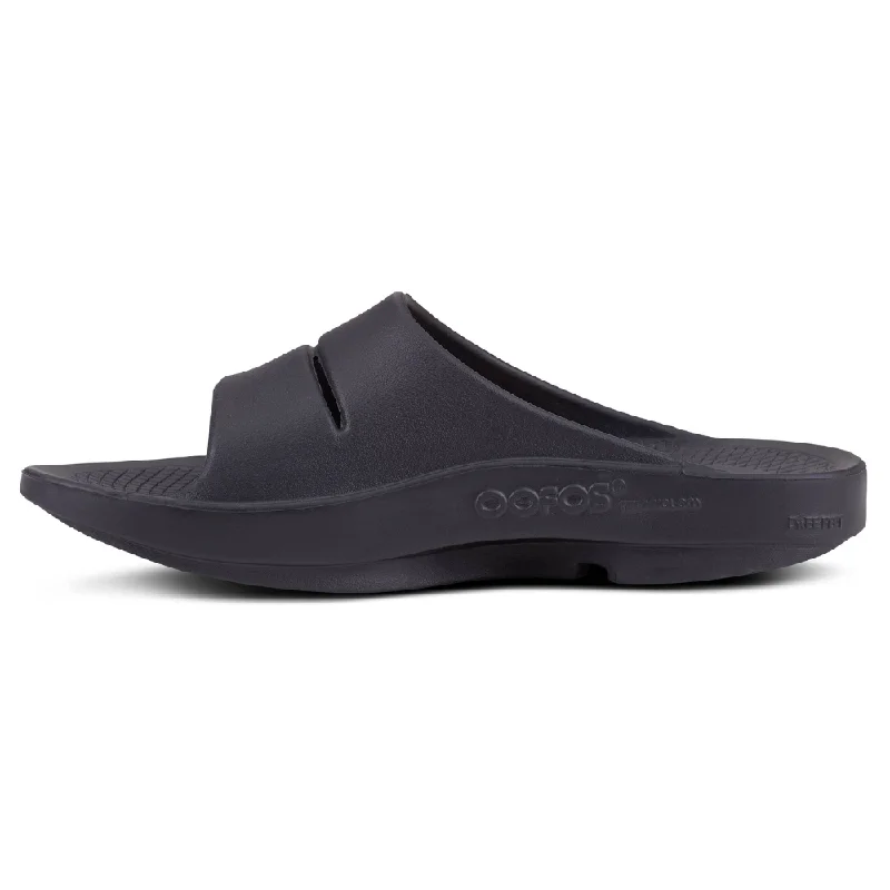 OOFOS OOahh Sport Flex Black Mat Sandal (Unisex)