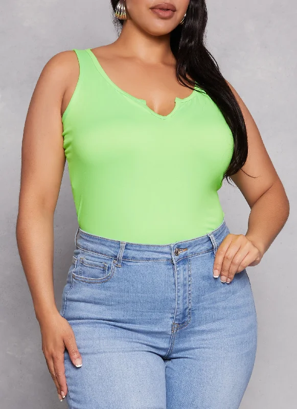 Plus Size Basic Notch Neck Tank Top